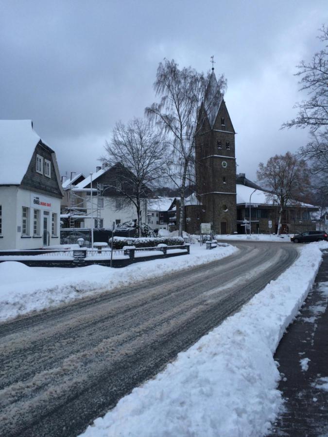 Der Engel Aparthotel Winterberg Esterno foto