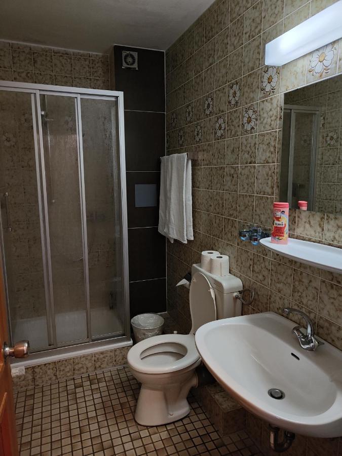 Der Engel Aparthotel Winterberg Esterno foto