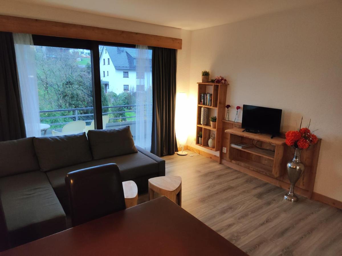 Der Engel Aparthotel Winterberg Esterno foto